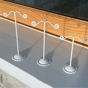 White Wire Earring Stands; set of 3